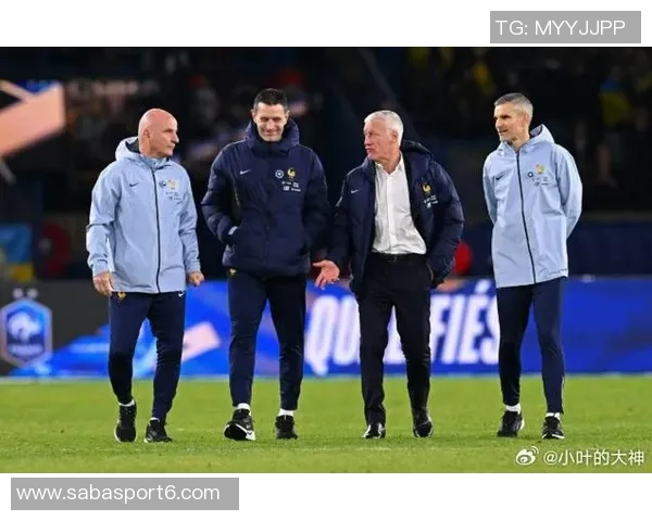 法国对阵阿塞拜疆首发阵容公布姆巴佩缺席埃基蒂克恩昆库科纳特领衔出战